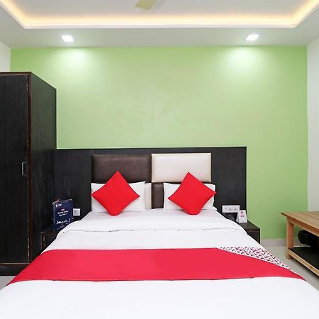 Oyo Hotel The Orient Tree Agra  Kültér fotó