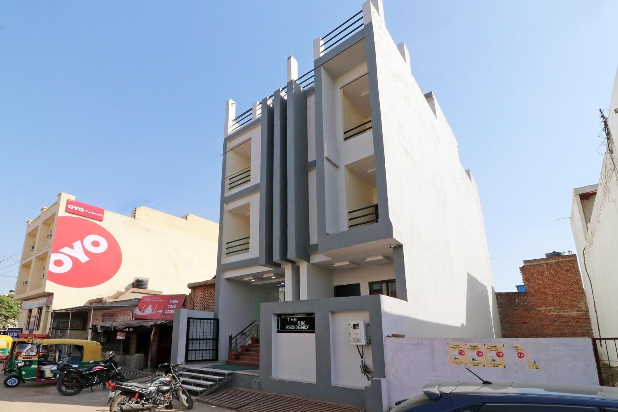 Oyo Hotel The Orient Tree Agra  Kültér fotó