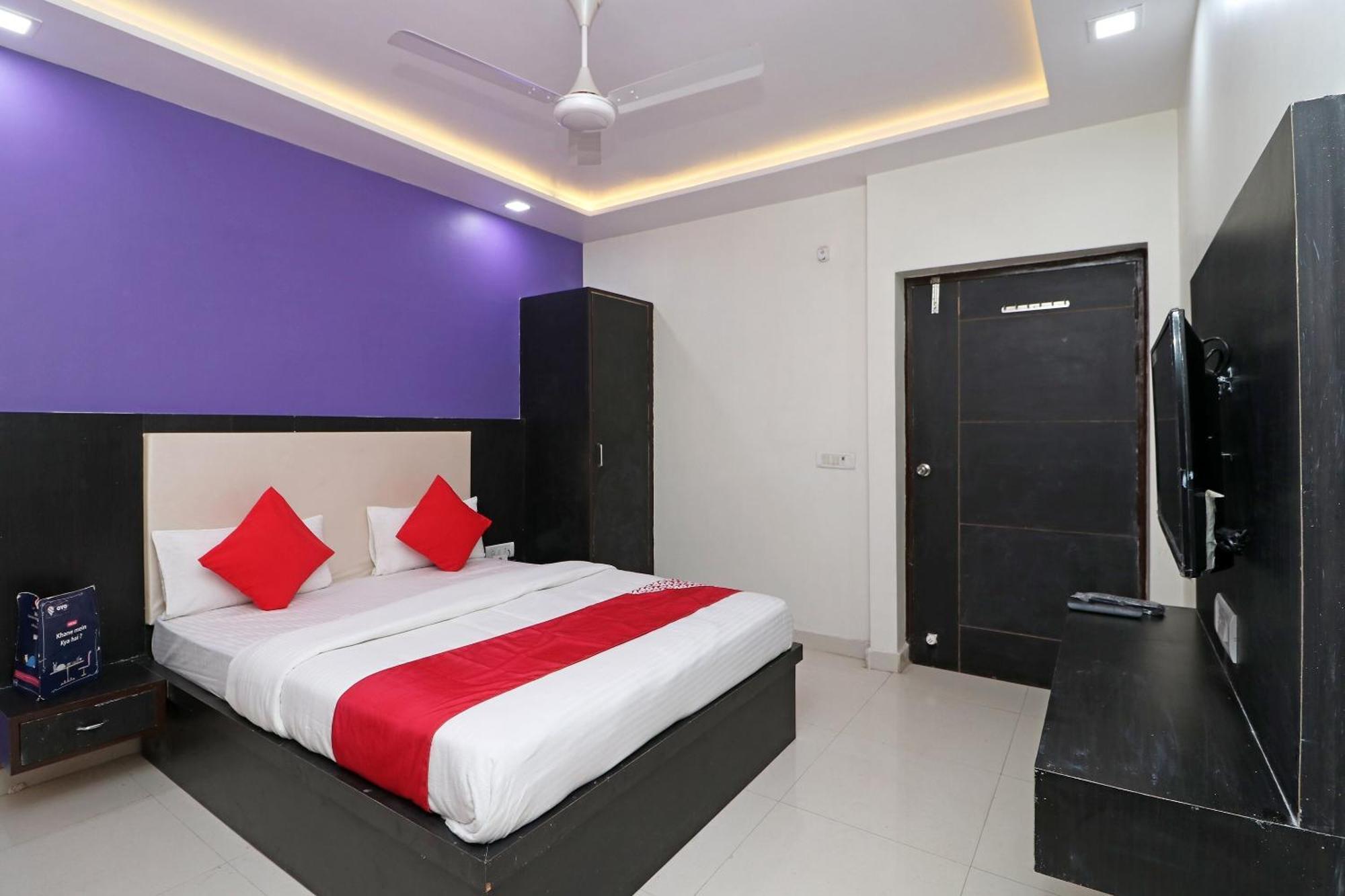Oyo Hotel The Orient Tree Agra  Kültér fotó